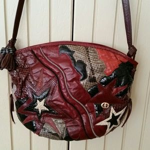 Carlos Fiori of Italy Burgundy Shoulder trap Purs